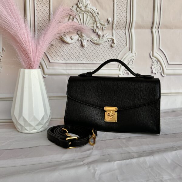Borsa carol