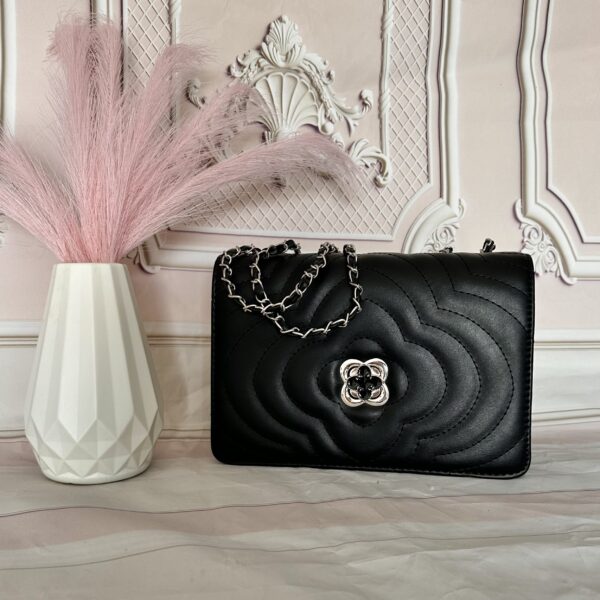 Borsa flowers